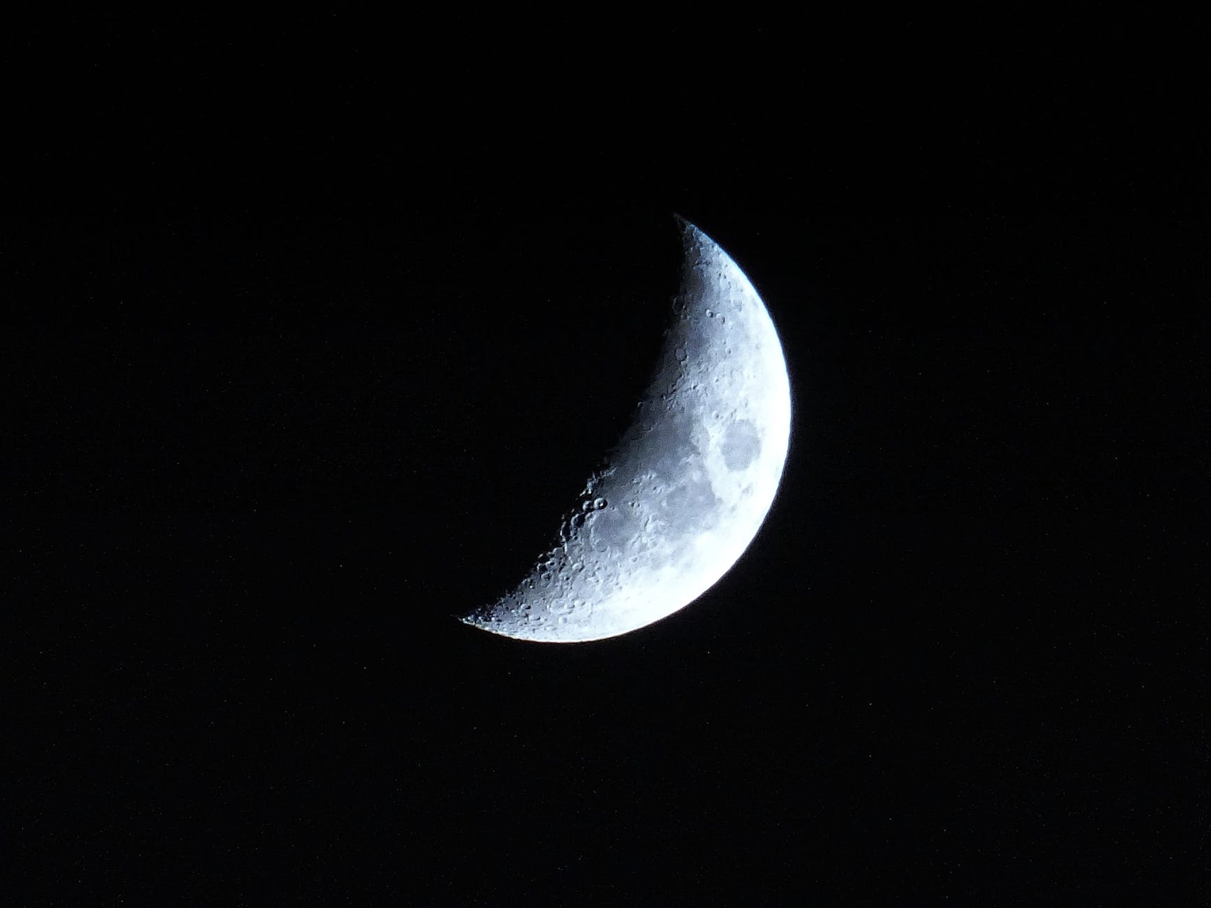 photograph of moon